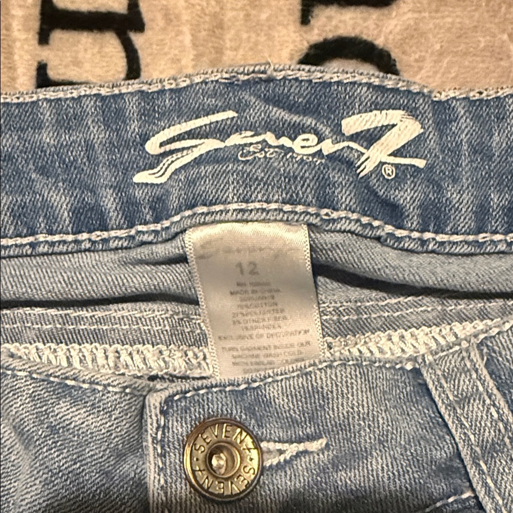 Kids Seven 7 Denim Lace Shorts - Picture 2 of 6